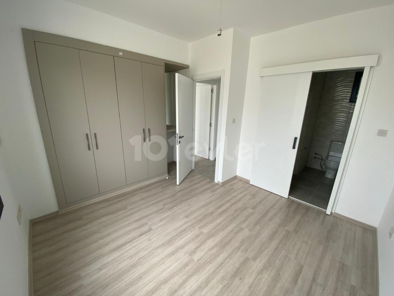 LEFKOŞA KÜÇÜKKAYMAKLIDA SATILIK 3+1 SIFIR DAİRE