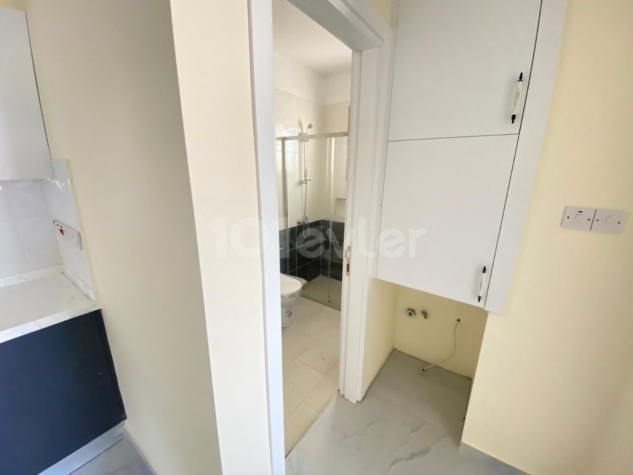 GİRNE ALSANCAK BÖLGESİNDE TAŞINMAYA HAZIR 2+1 SIFIR DAİRE