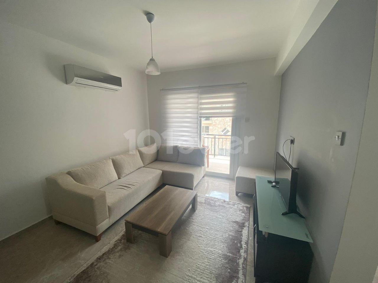 2+1 FLAT WITH POOL FOR DAILY RENT IN ALSANCAK, KYRENIA