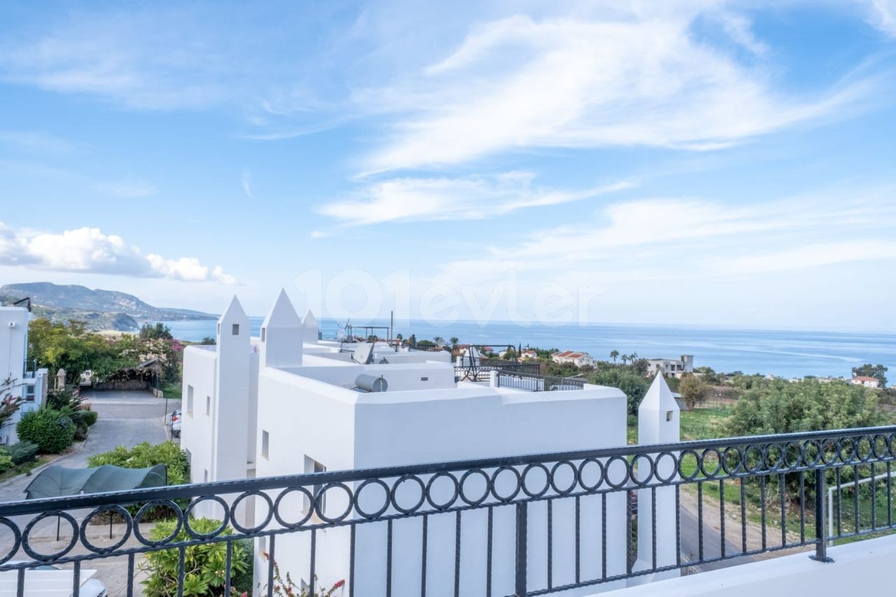 3+1 KOMPLETT MÖBLIERTE VILLA MIT MEER- UND BERGBLICK IN KYRENIA KARŞIYAKA