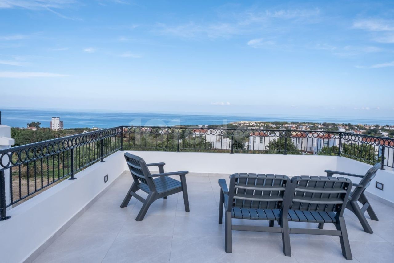 3+1 KOMPLETT MÖBLIERTE VILLA MIT MEER- UND BERGBLICK IN KYRENIA KARŞIYAKA