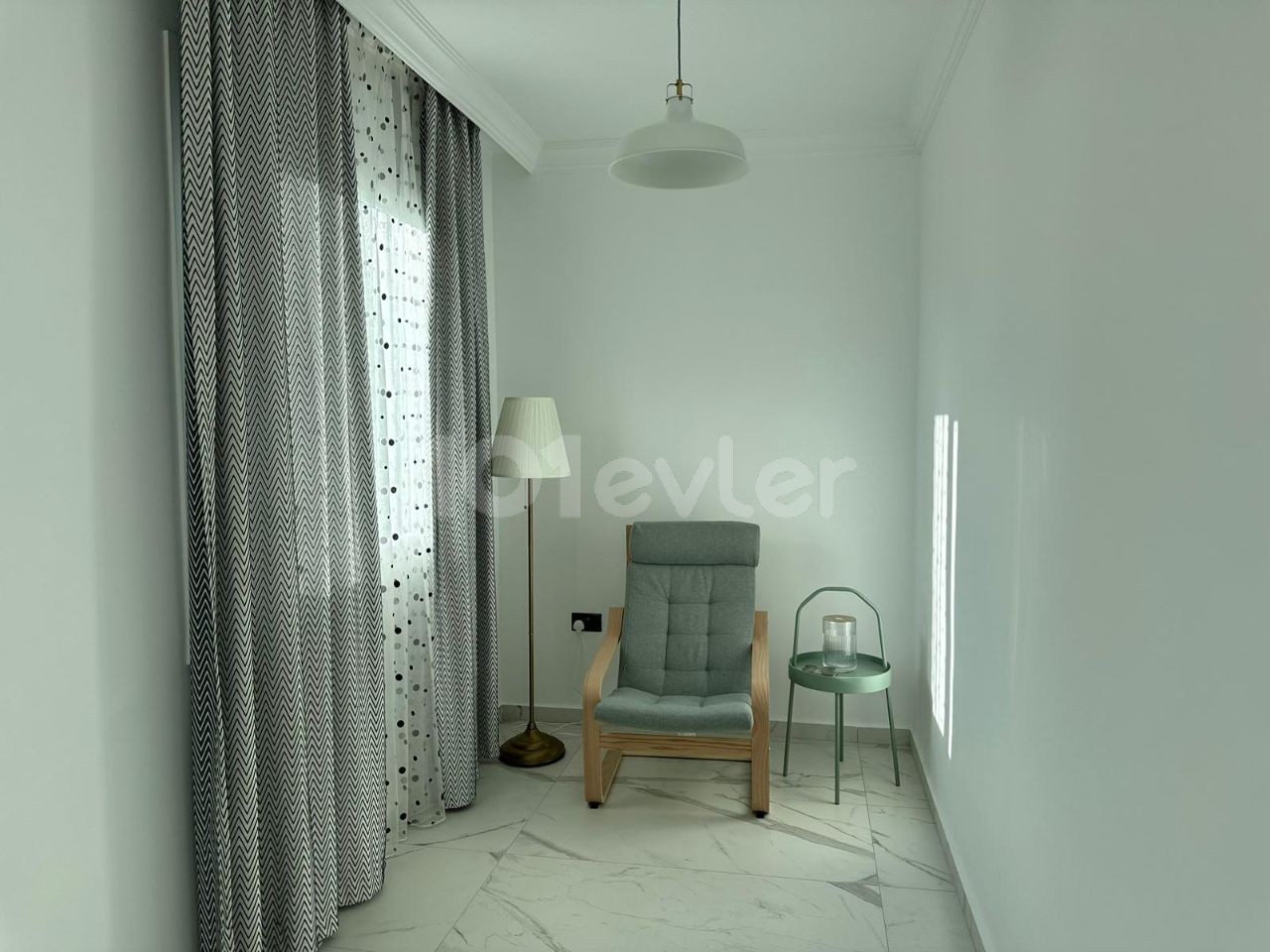 FULLY FURNISHED 1+1 LUXURY FLAT FOR SALE IN GIRNE KARAOĞLANOĞLU AREA