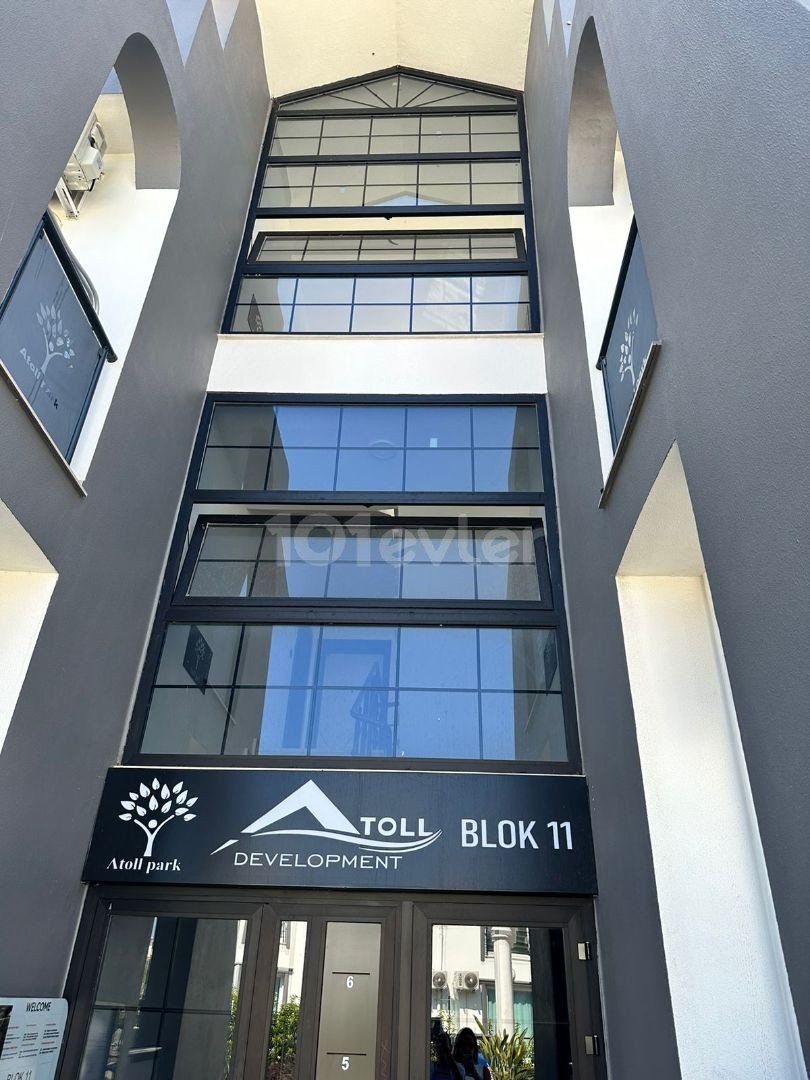 FULLY FURNISHED 1+1 LUXURY FLAT FOR SALE IN GIRNE KARAOĞLANOĞLU AREA