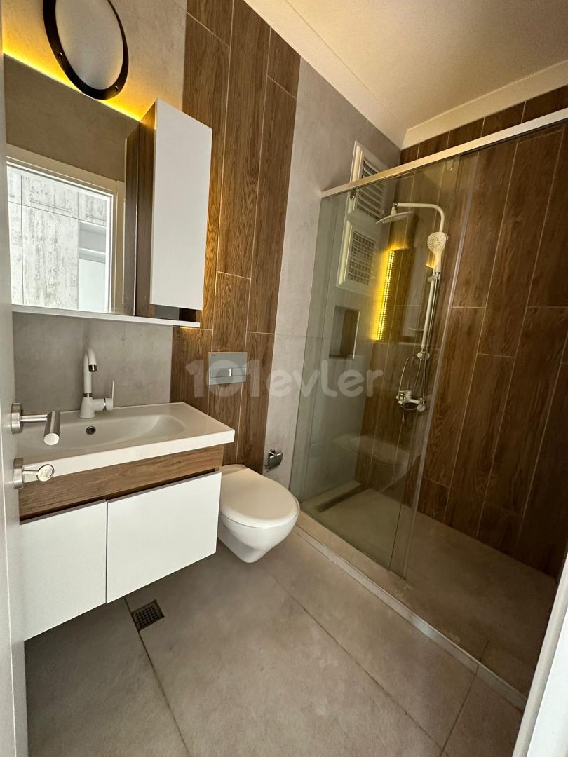 FULLY FURNISHED 1+1 LUXURY FLAT FOR SALE IN GIRNE KARAOĞLANOĞLU AREA