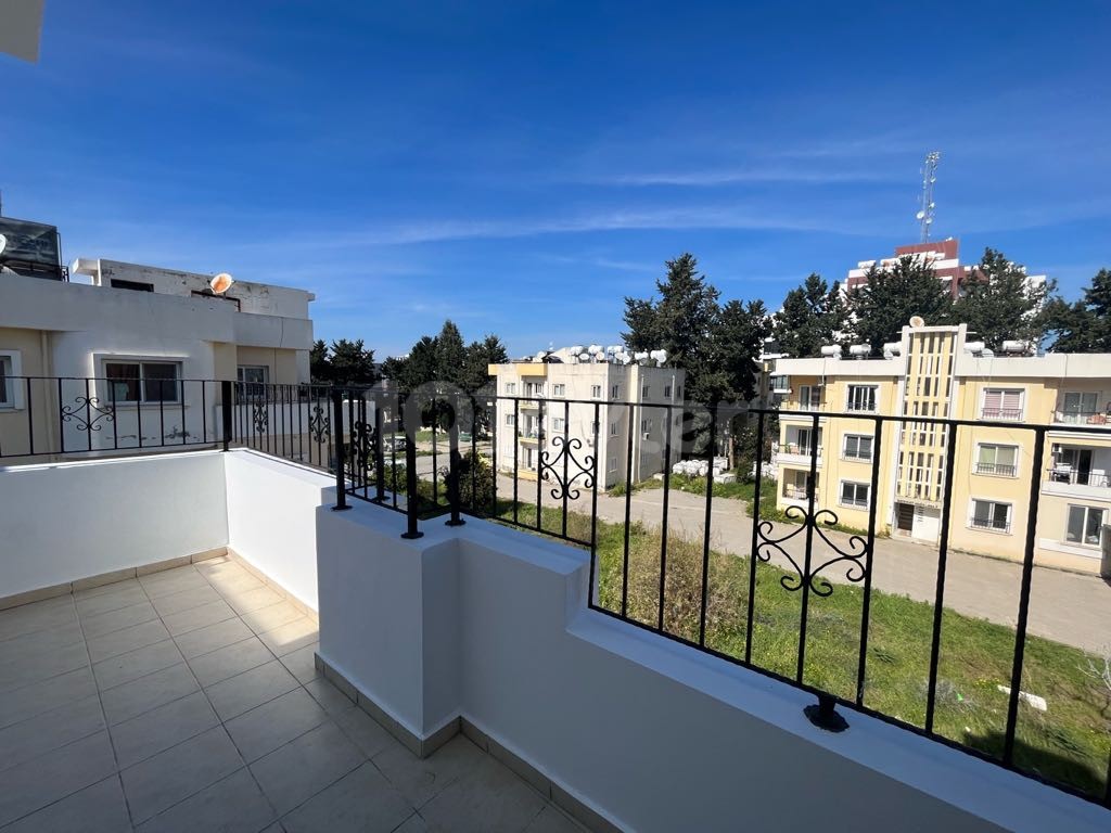 4+1 penthouse in Kyrenia center