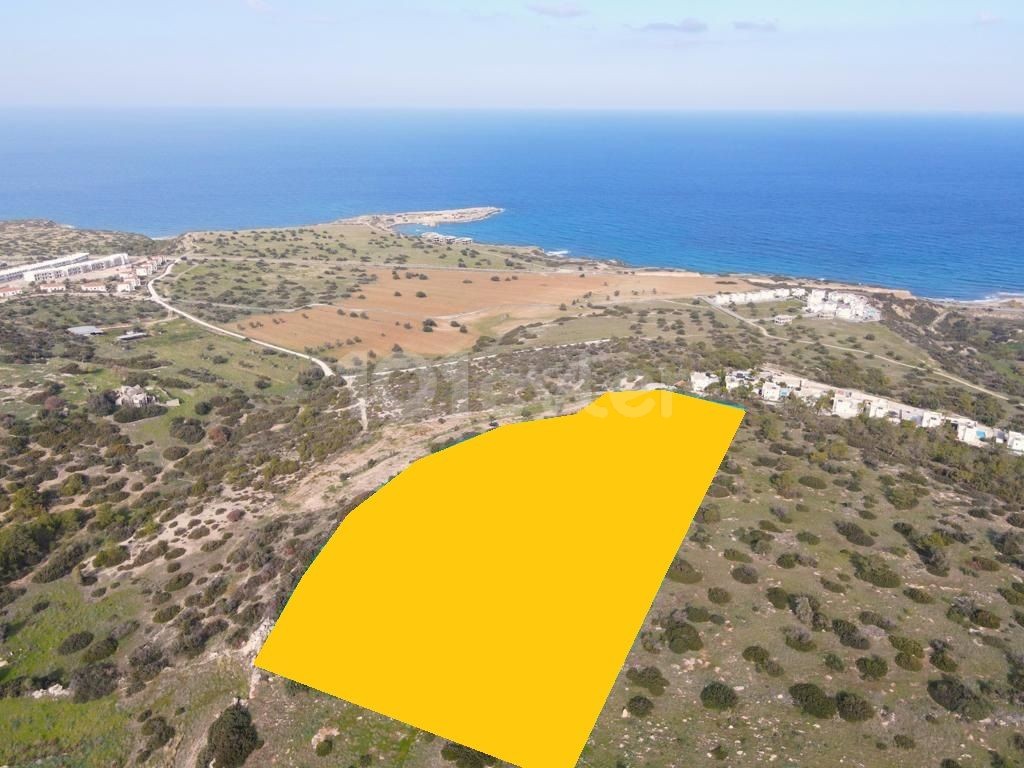 OPPORTUNITY LAND SUITABLE FOR HOUSING CONSTRUCTION IN GIRNE BAHÇELİ REGION