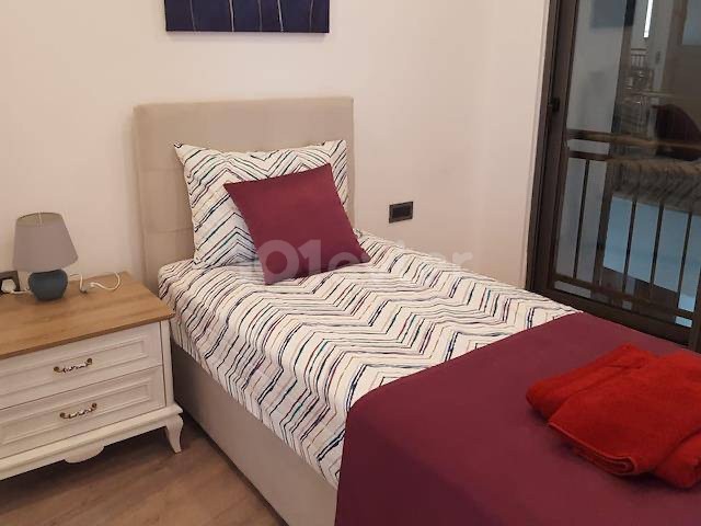 Girne merkezde full eşyalı kiralık 2+1