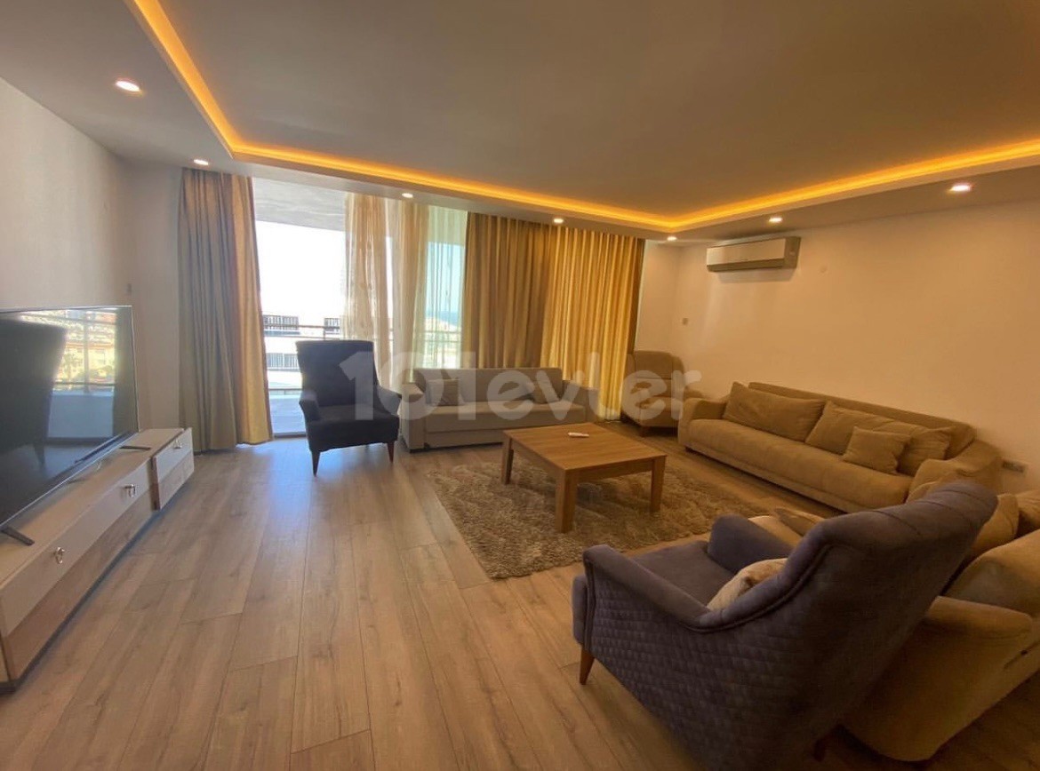 Luxury 3 bedroom for rent in kyrenia center