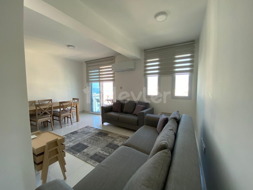 Penthouse mit 1 Schlafzimmer im Herzen von Kyrenia zu verkaufen