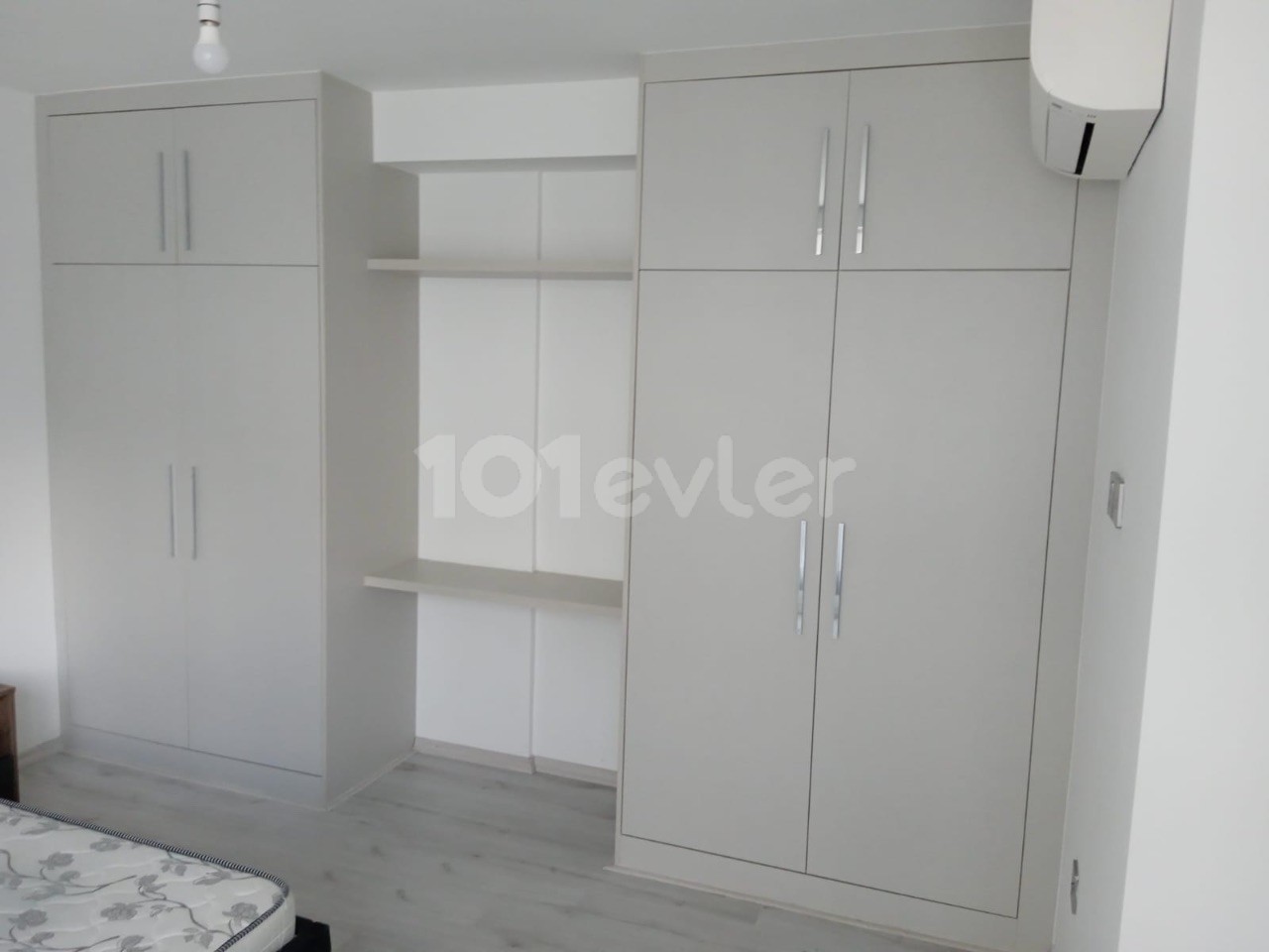 One bedroom flat for rent in luxury complex 