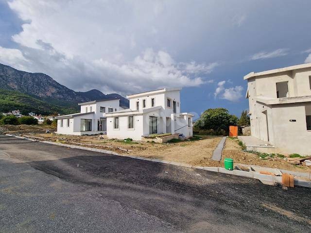 Schöne Villa mit 3 Schlafzimmern in der Gegend von Lapta