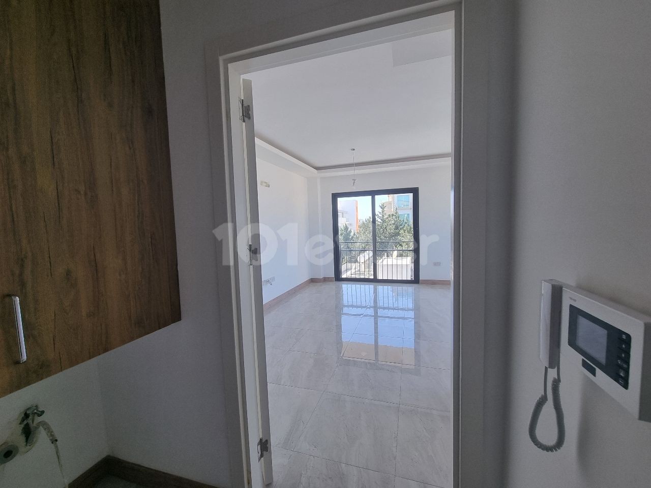 New built 2 bedroom flat at Kyrenia city center 