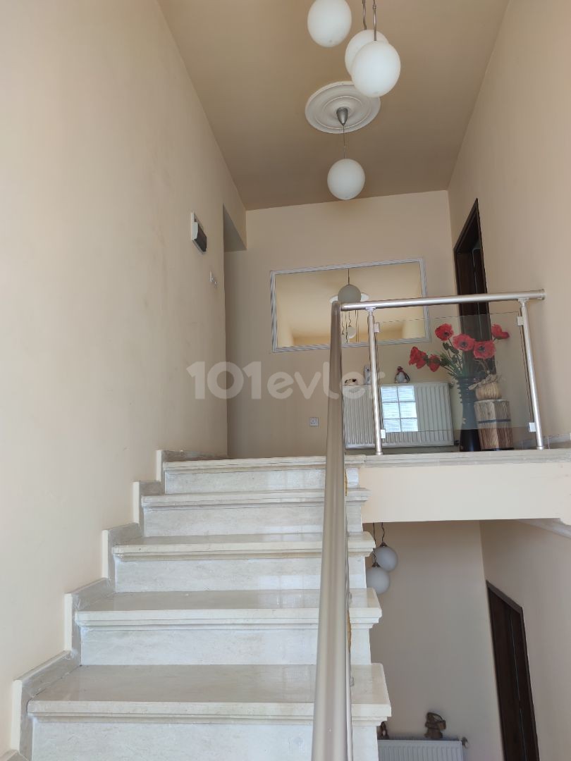 4+1 Villa zu verkaufen in Gonyeli Aşıklar Hill, Nicosia 