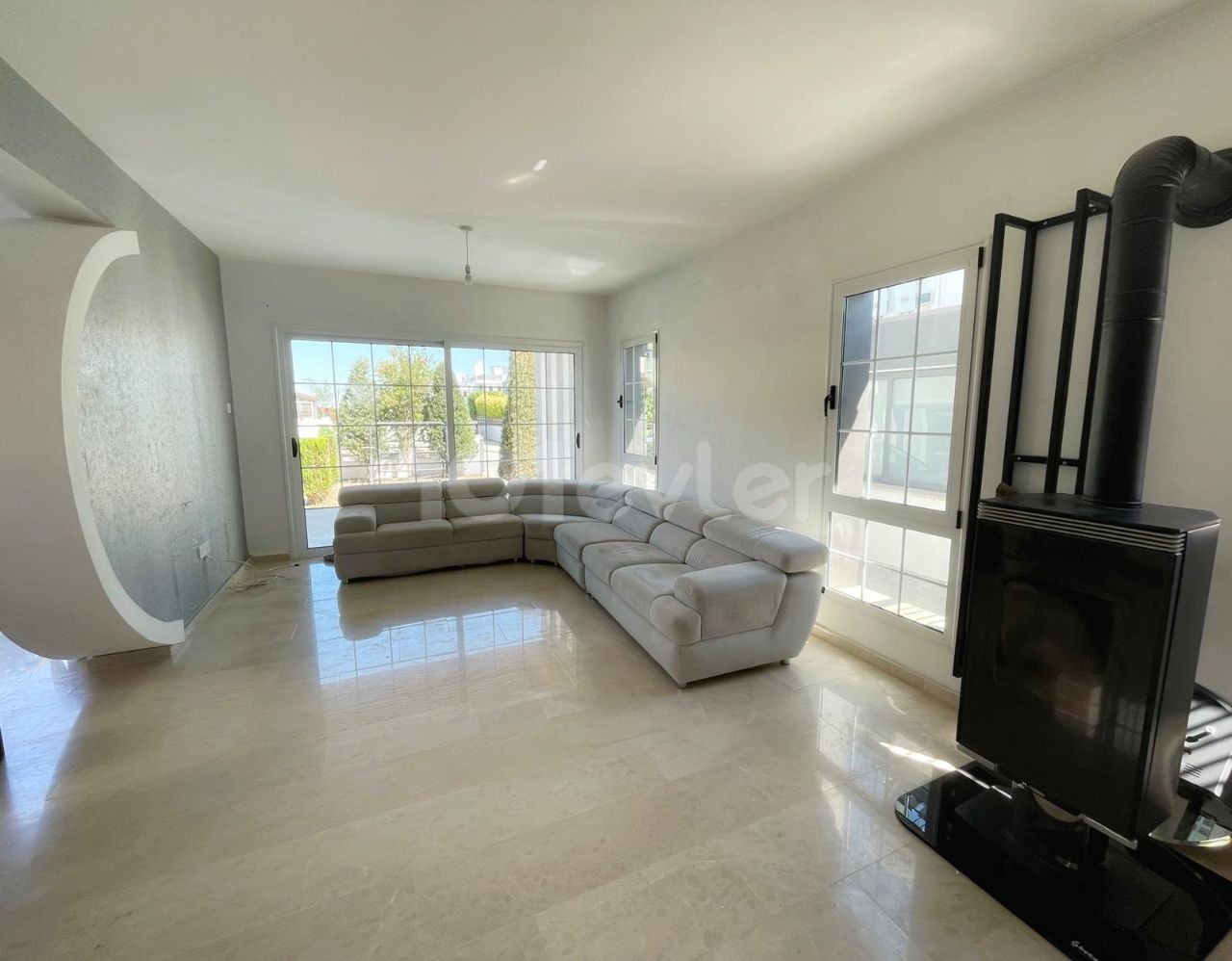 Villa For Sale in Nicosia/Yenikent 