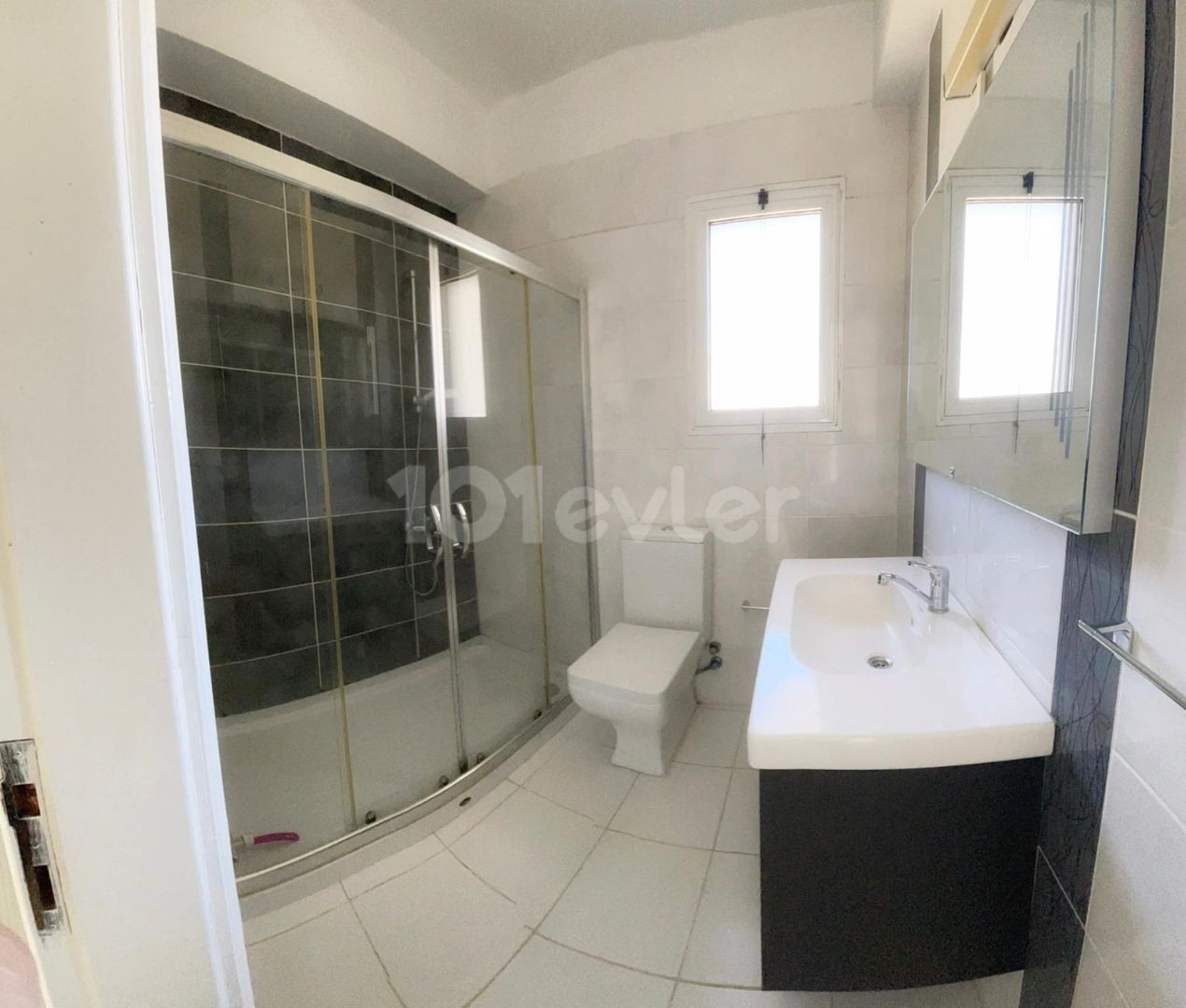 Villa For Sale in Nicosia/Yenikent 