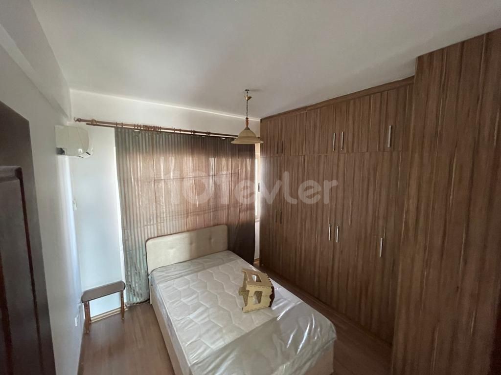 Hamitköy bölgesinde 4+1 ful eşyalı klimalı penthouse daire