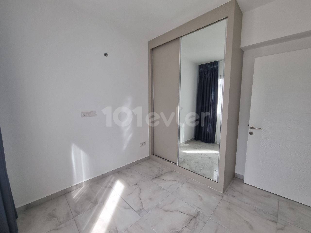 New built 2+1 flats with lift at Lefkosa city centre 