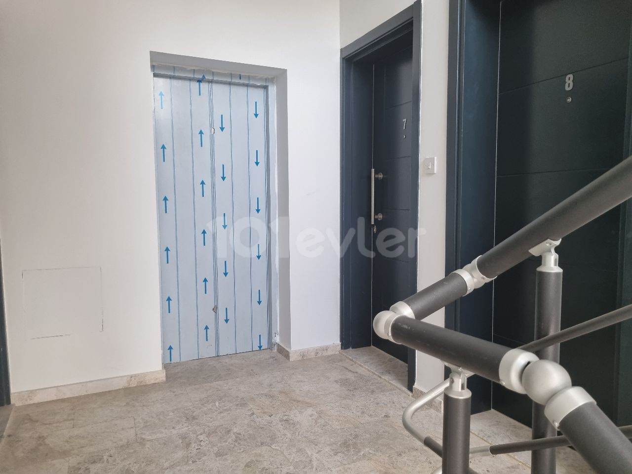 New built 2+1 flats with lift at Lefkosa city centre 