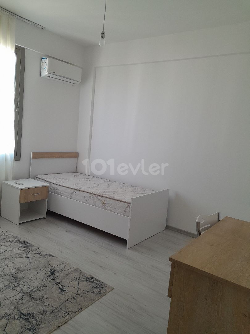 2+1 apartment for rent in Gönyelide, 5 minutes walking distance to the main street and bus stops