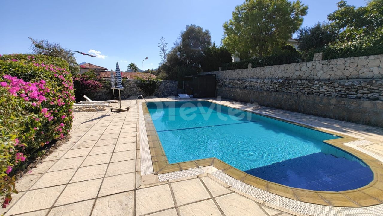 Villa For Sale in Kayalar, Kyrenia