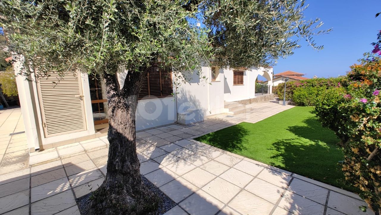 Villa For Sale in Kayalar, Kyrenia