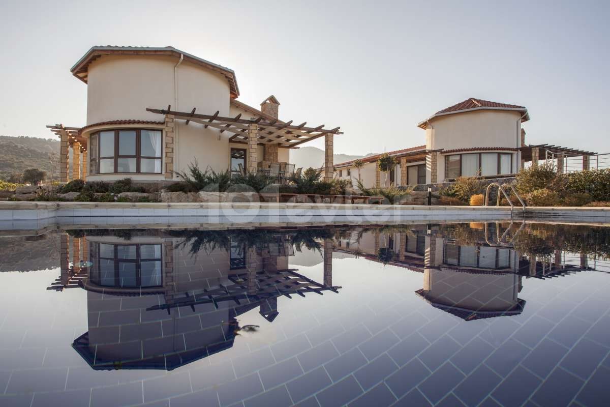Einstöckige Villa mit privatem Pool
