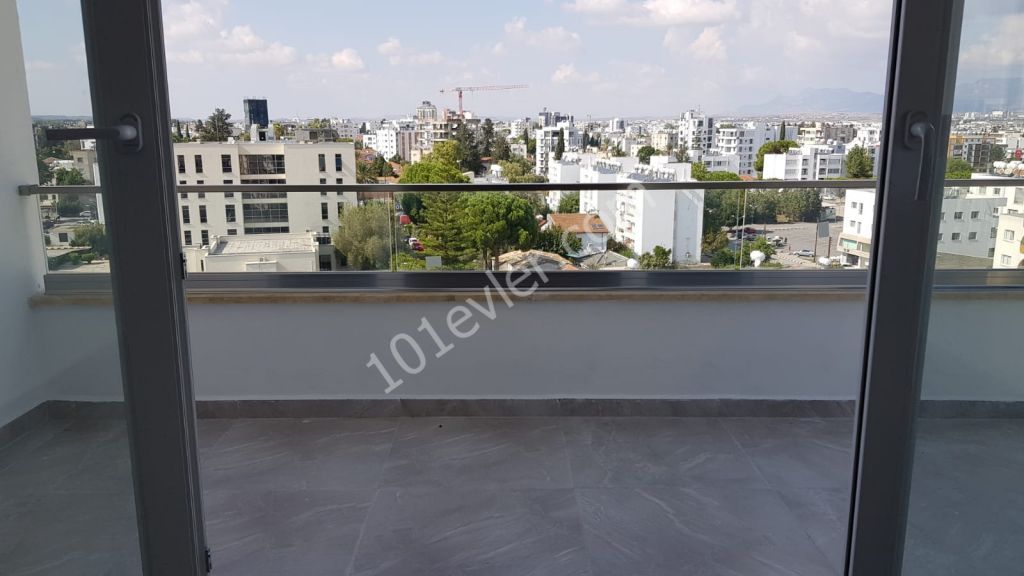 Flat For Sale in Yenişehir, Nicosia