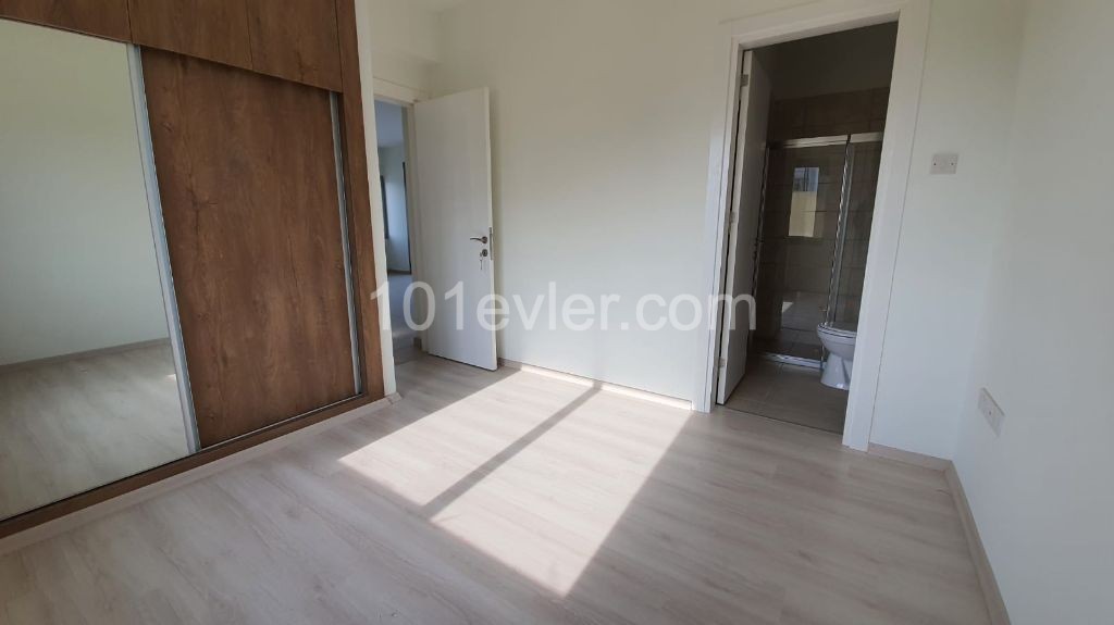 Penthouse For Sale in Küçük Kaymaklı, Nicosia