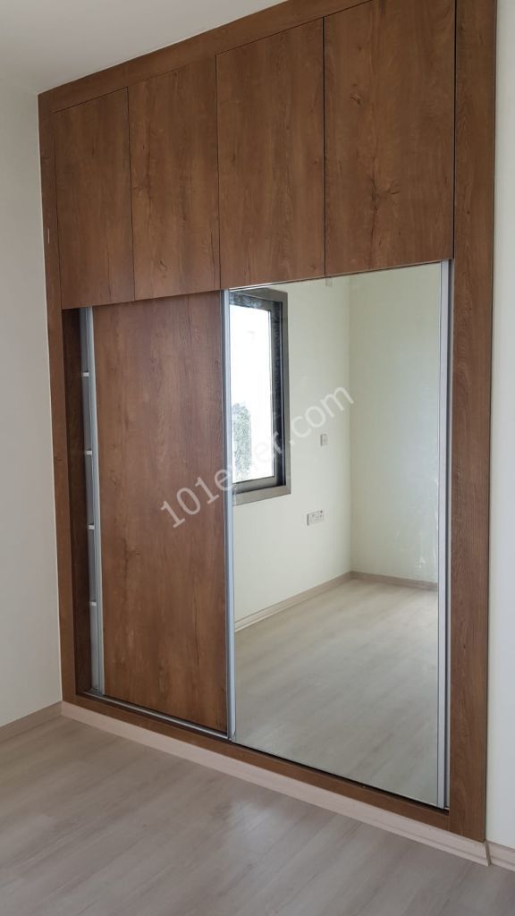 Penthouse For Sale in Küçük Kaymaklı, Nicosia