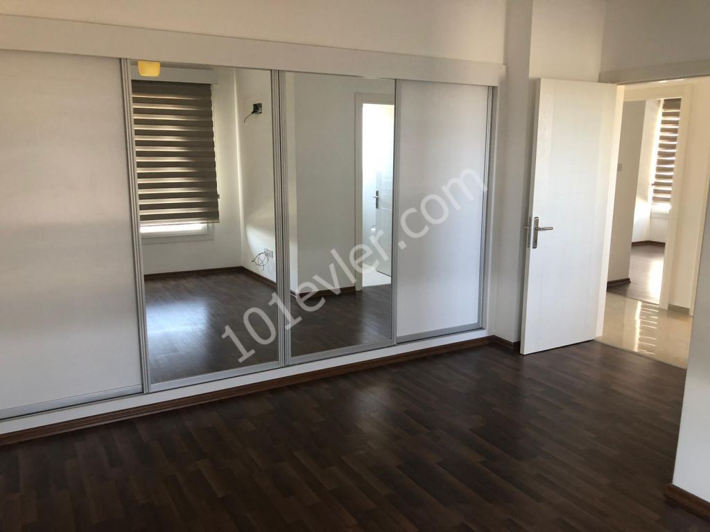 Flat For Sale in Köşklüçiftlik, Nicosia