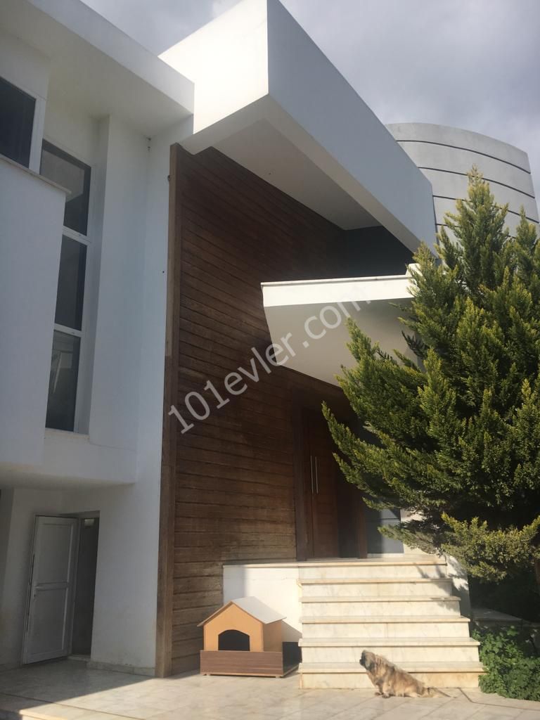 Villa For Sale in Gönyeli, Nicosia