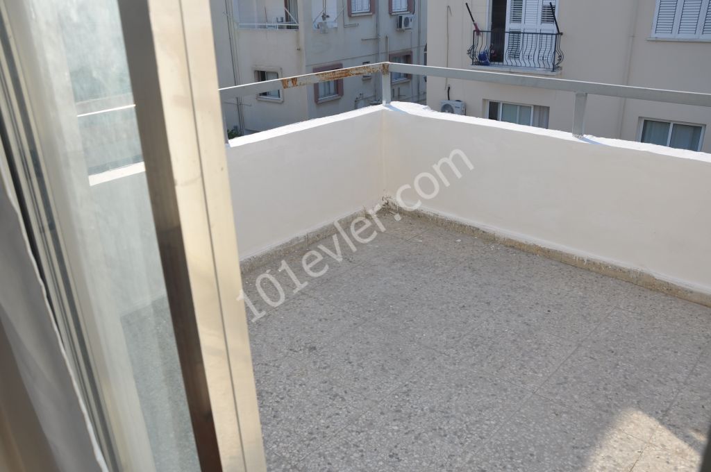 Flat To Rent in Köşklüçiftlik, Nicosia