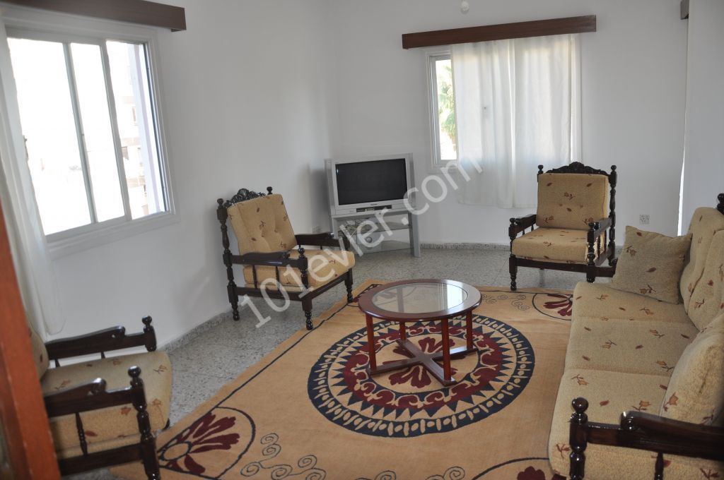 Flat To Rent in Köşklüçiftlik, Nicosia