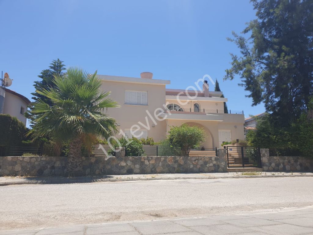Villa Kaufen in Küçük Kaymaklı, Nikosia