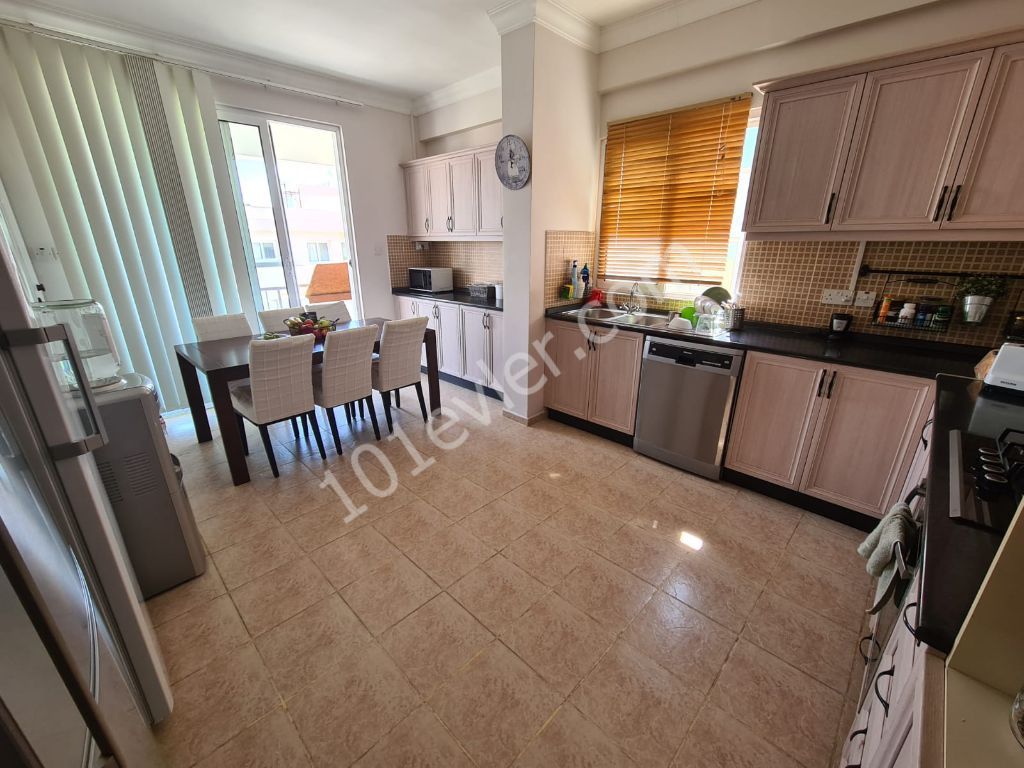 Penthouse For Sale in Gönyeli, Nicosia