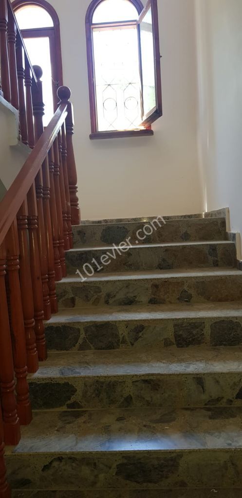 Hamitköy Bölgesinde Kiralık İkiz Villa !!!