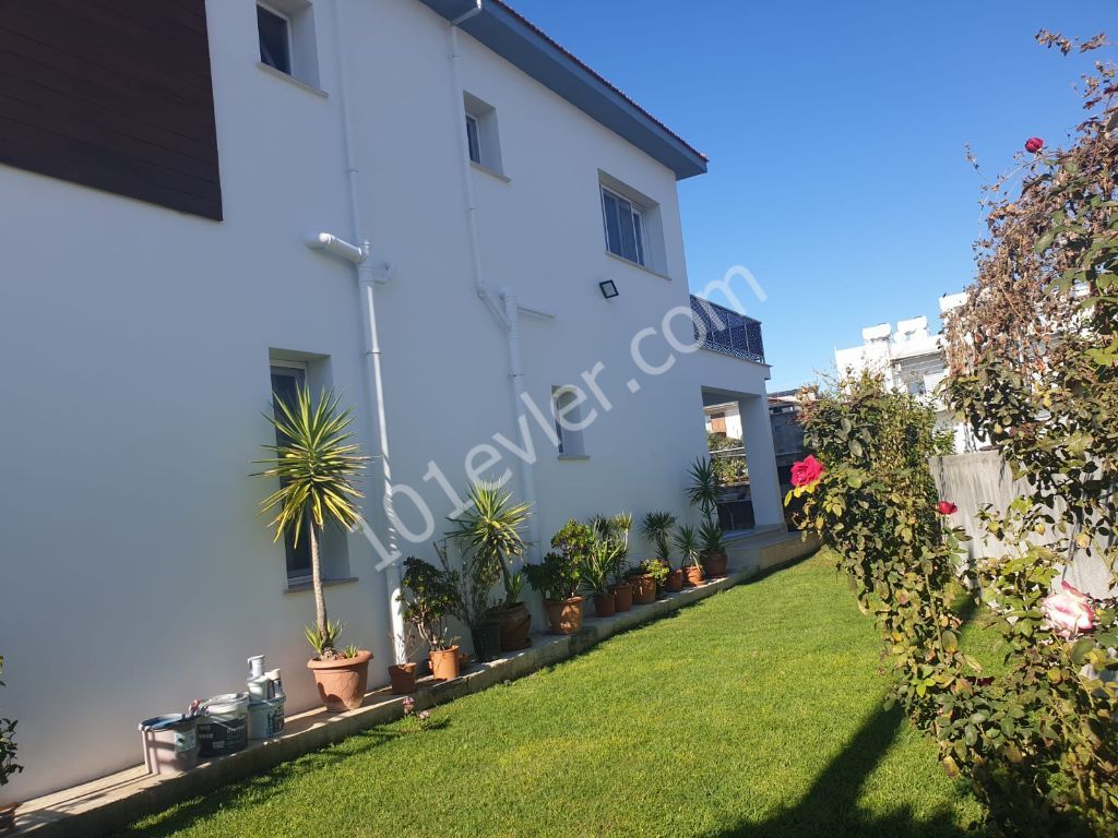 Villa For Sale in Hamitköy, Nicosia