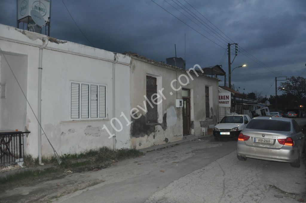 Detached House For Sale in Küçük Kaymaklı, Nicosia