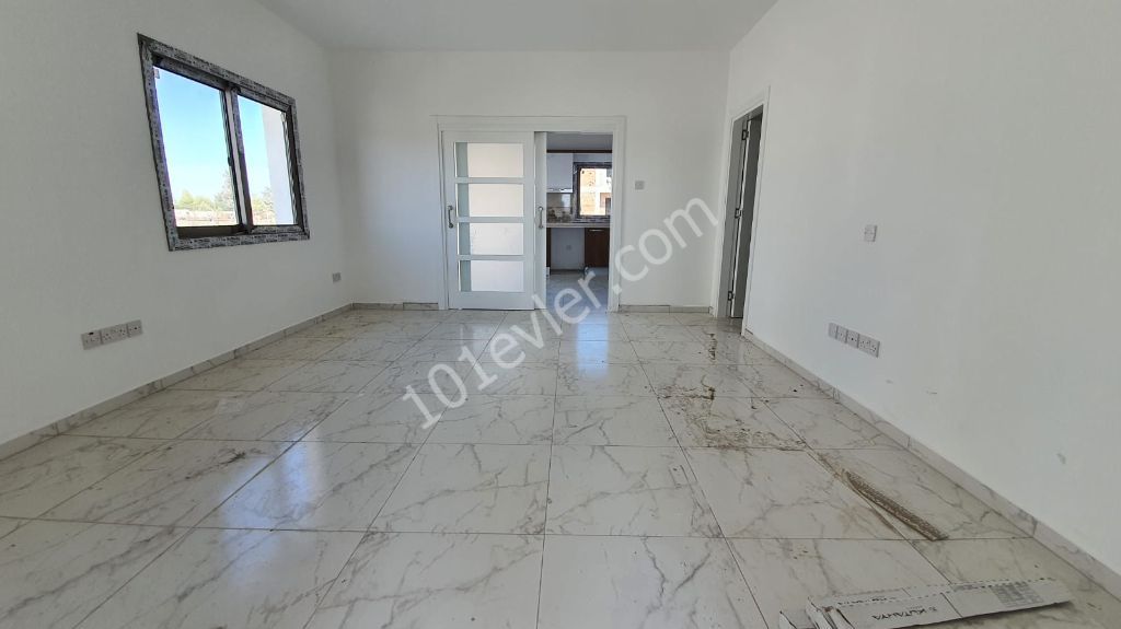 Semi Detached For Sale in Alayköy, Nicosia