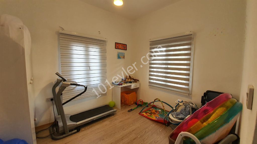 Detached House For Sale in Alayköy, Nicosia