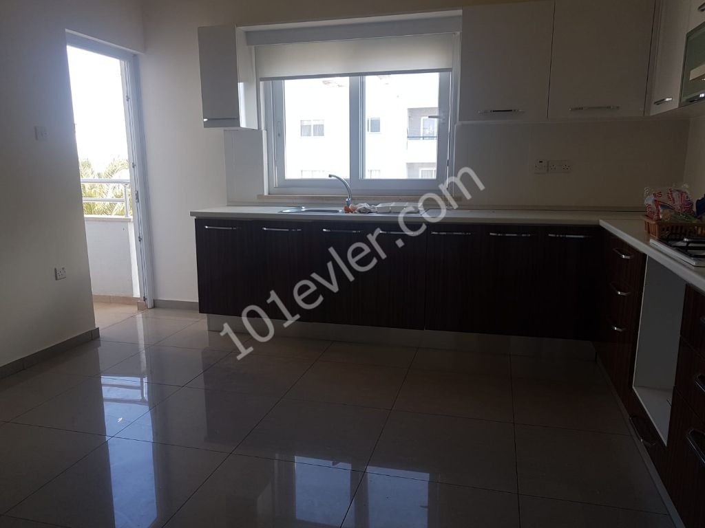 Flat To Rent in Küçük Kaymaklı, Nicosia