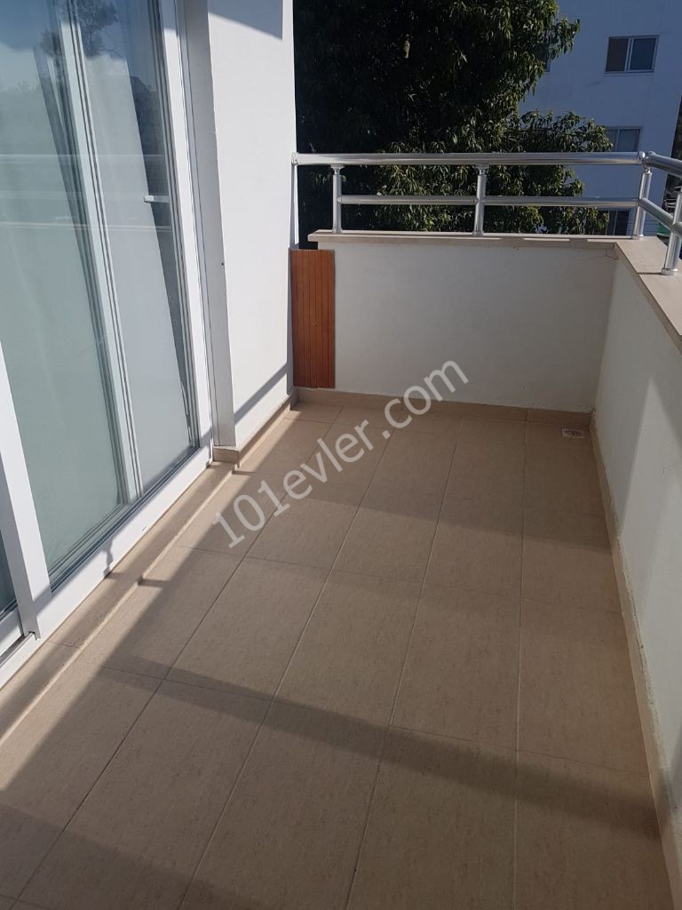 Flat To Rent in Küçük Kaymaklı, Nicosia