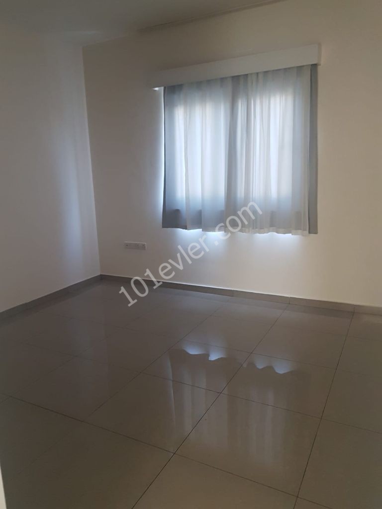 Flat To Rent in Küçük Kaymaklı, Nicosia