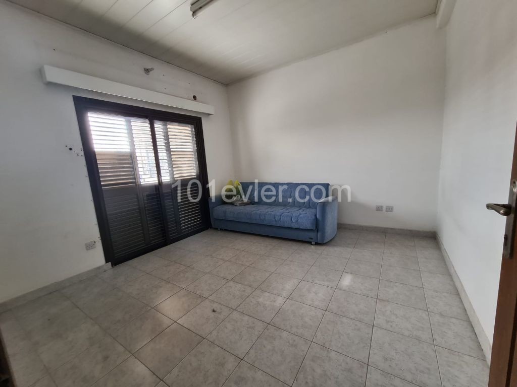 Semi Detached For Sale in Taşkınköy, Nicosia