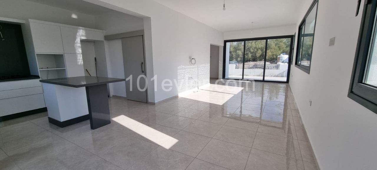 3+1 Turkish Villa for Sale in Yenikent Area !!! ** 