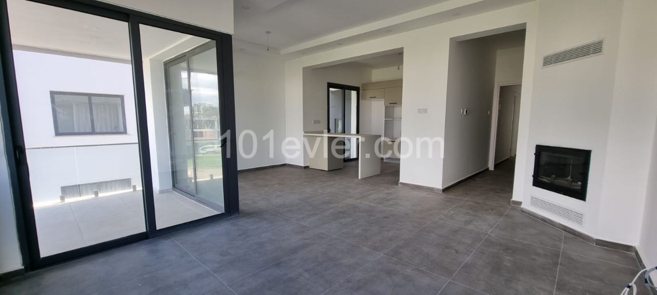 3+1 Flats for Sale in Nicosia Köşklüçiftlik Area !!! ** 