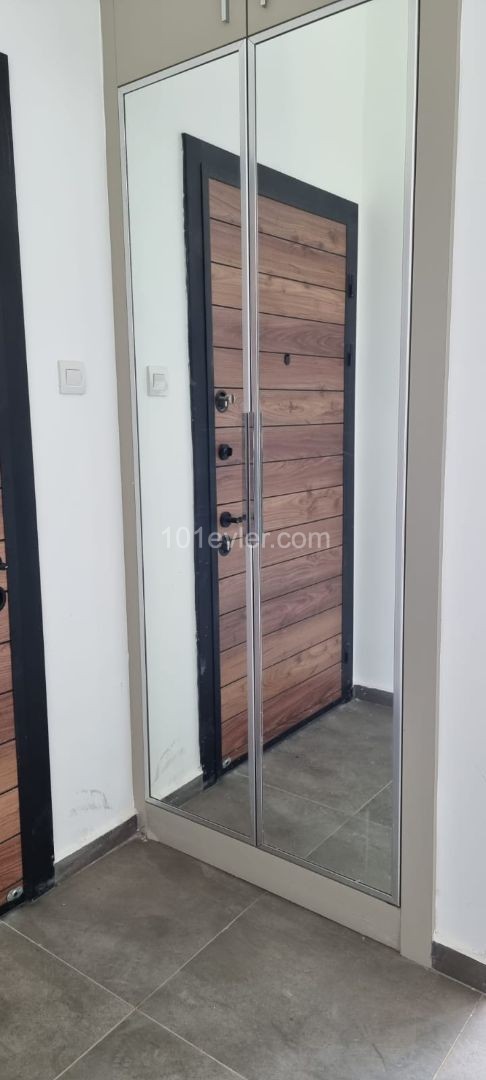 3+1 Flats for Sale in Nicosia Köşklüçiftlik Area !!! ** 