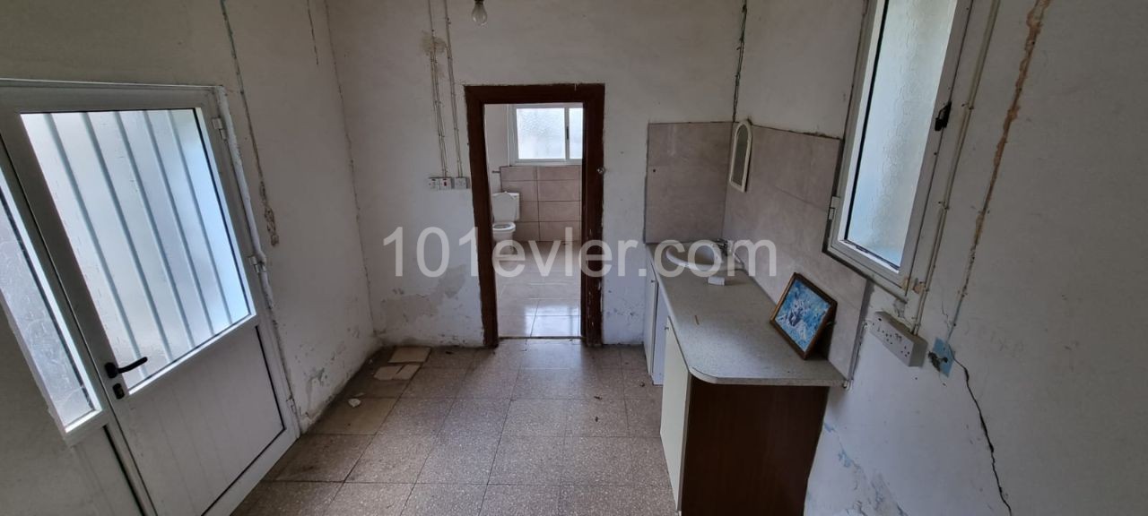 Twin Detached House for Sale in Değirmenlik Area !!! ** 