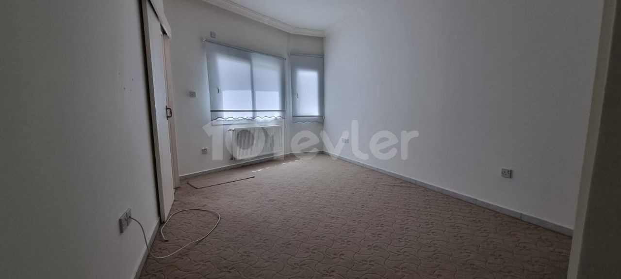 3+1 Flat for Sale in Yenikent Area !!! NO VAT TRANSFORMER !!! ** 