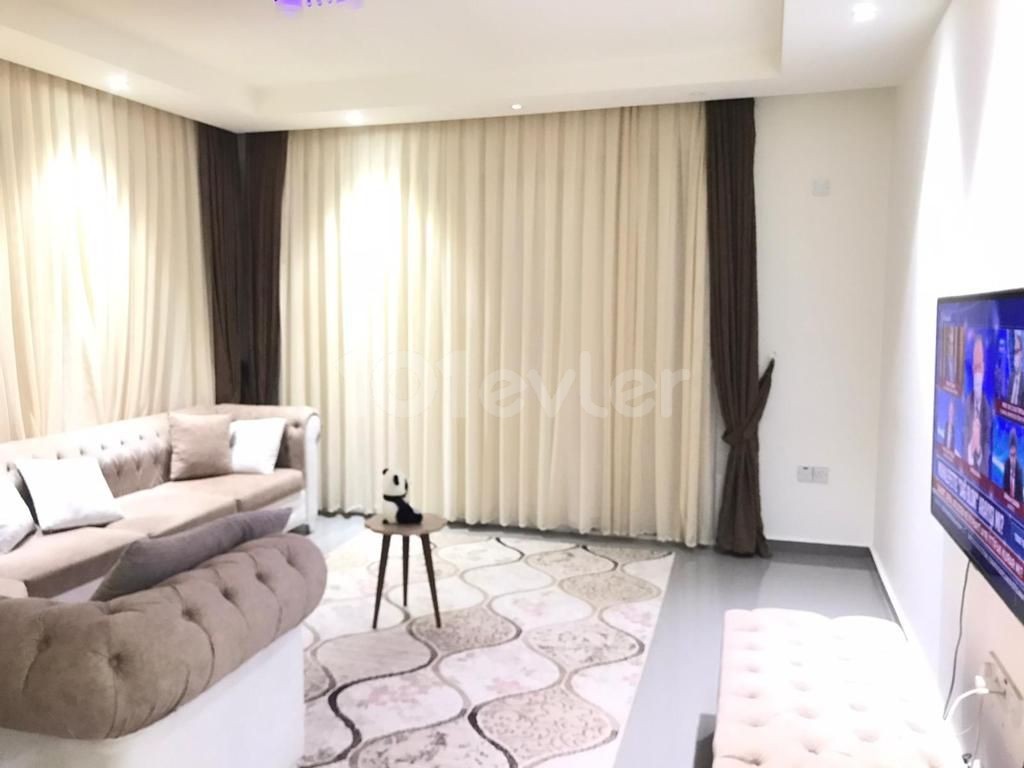 3 + 1 Furnished Apartment for Sale in Küçük Kaymaklı!!! ** 